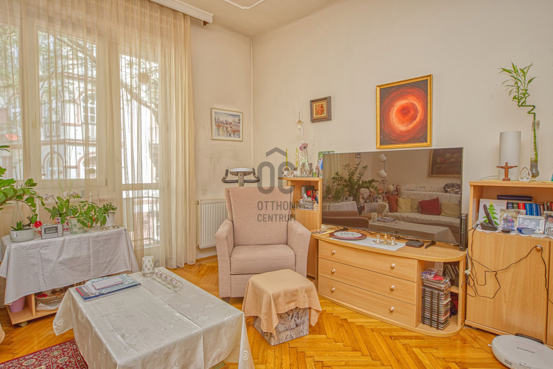 Gallery zoom image