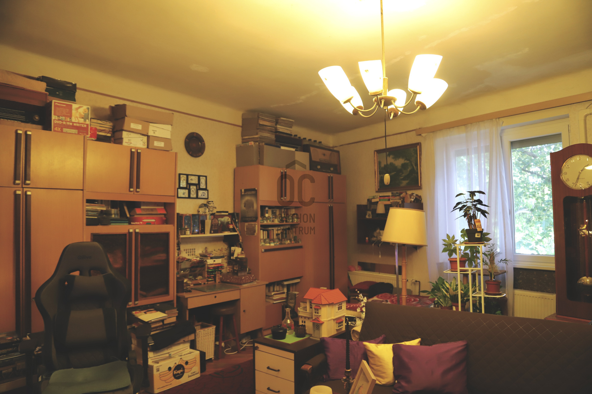 Gallery zoom image