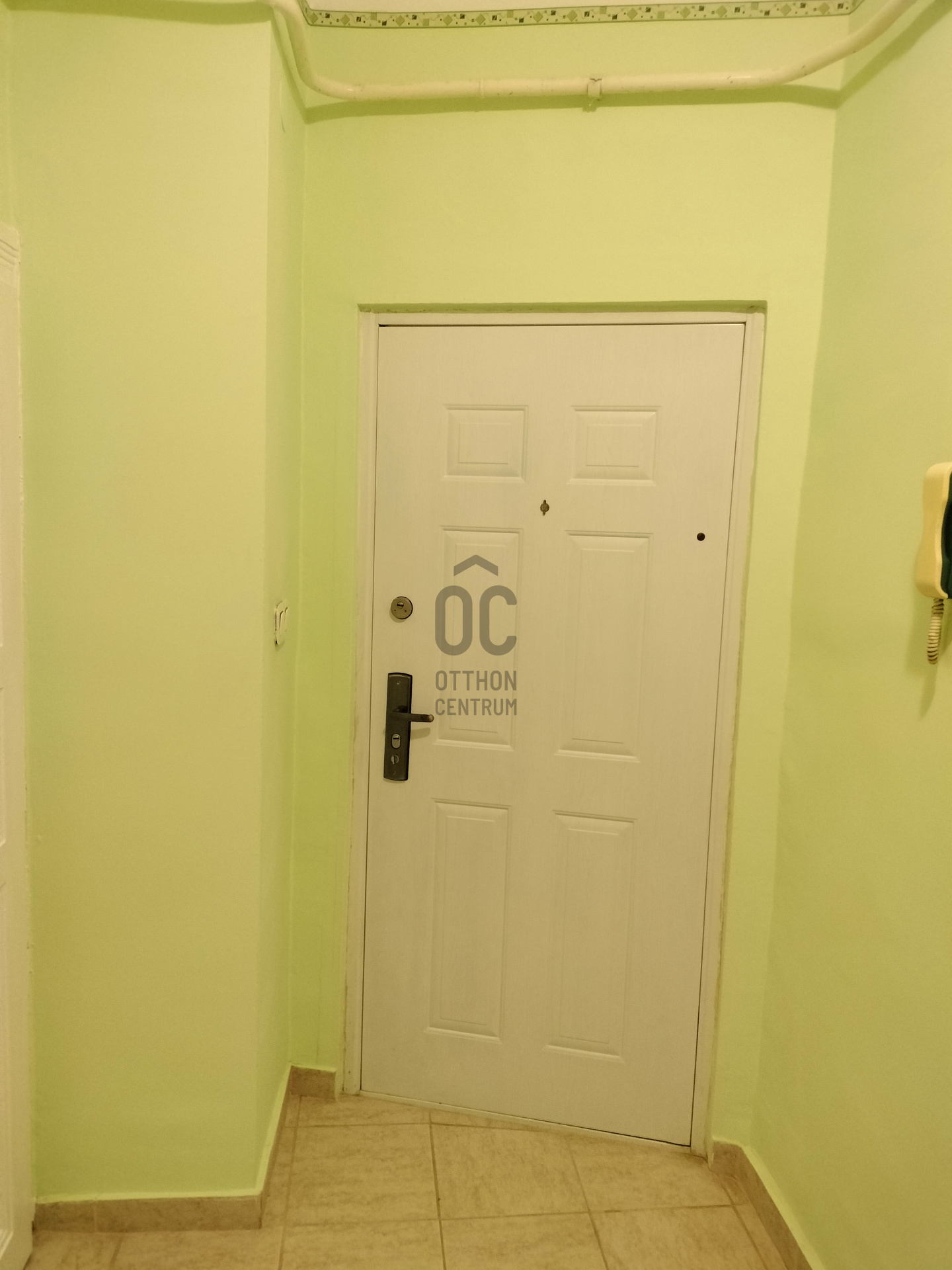Gallery zoom image