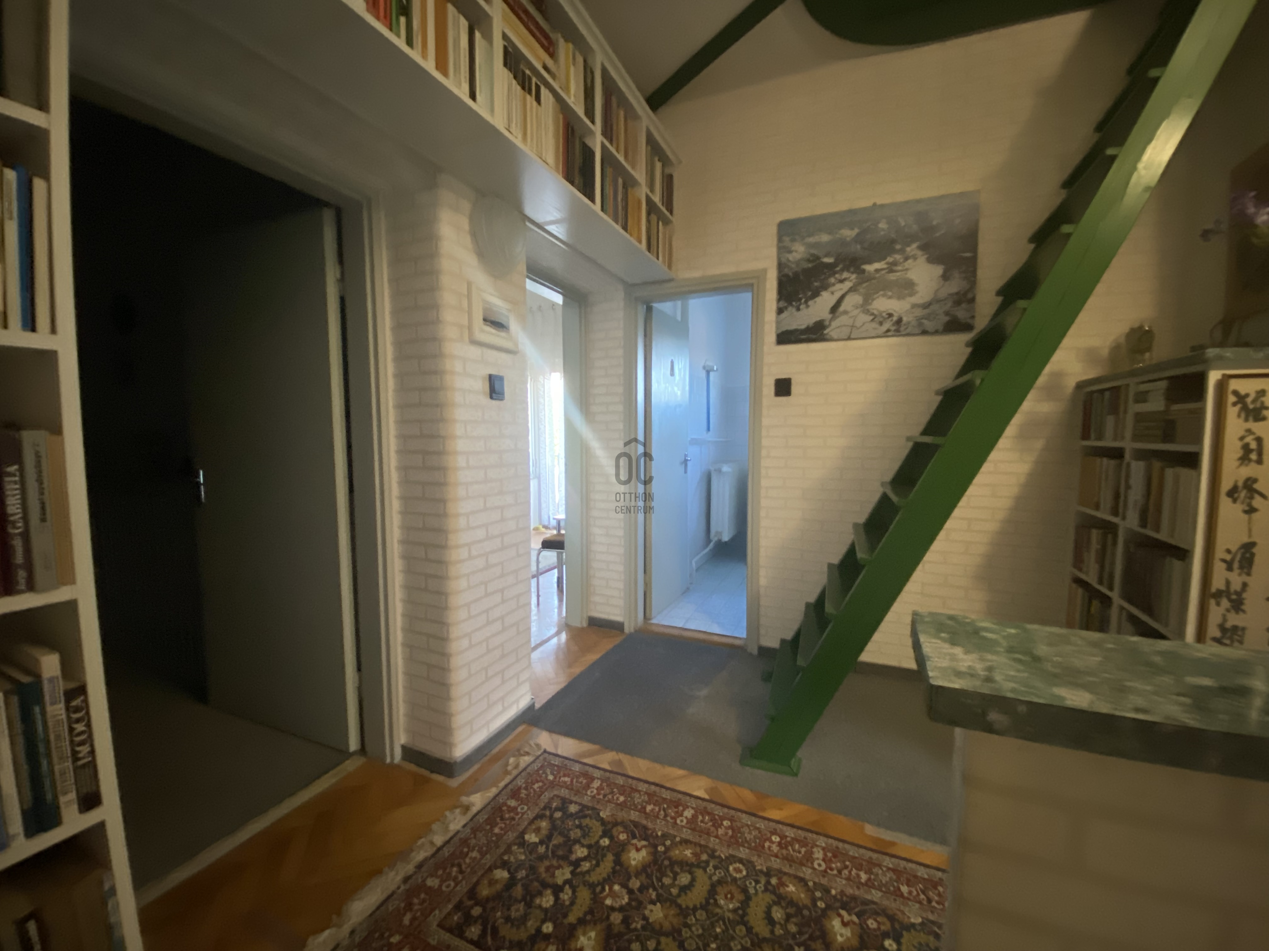 Gallery zoom image