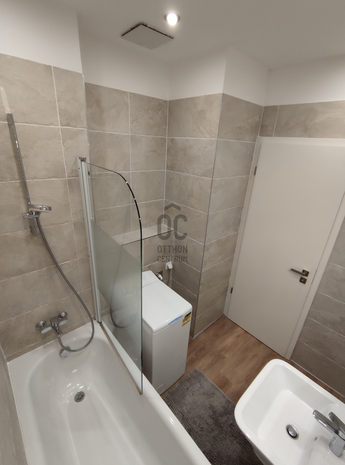 Gallery zoom image