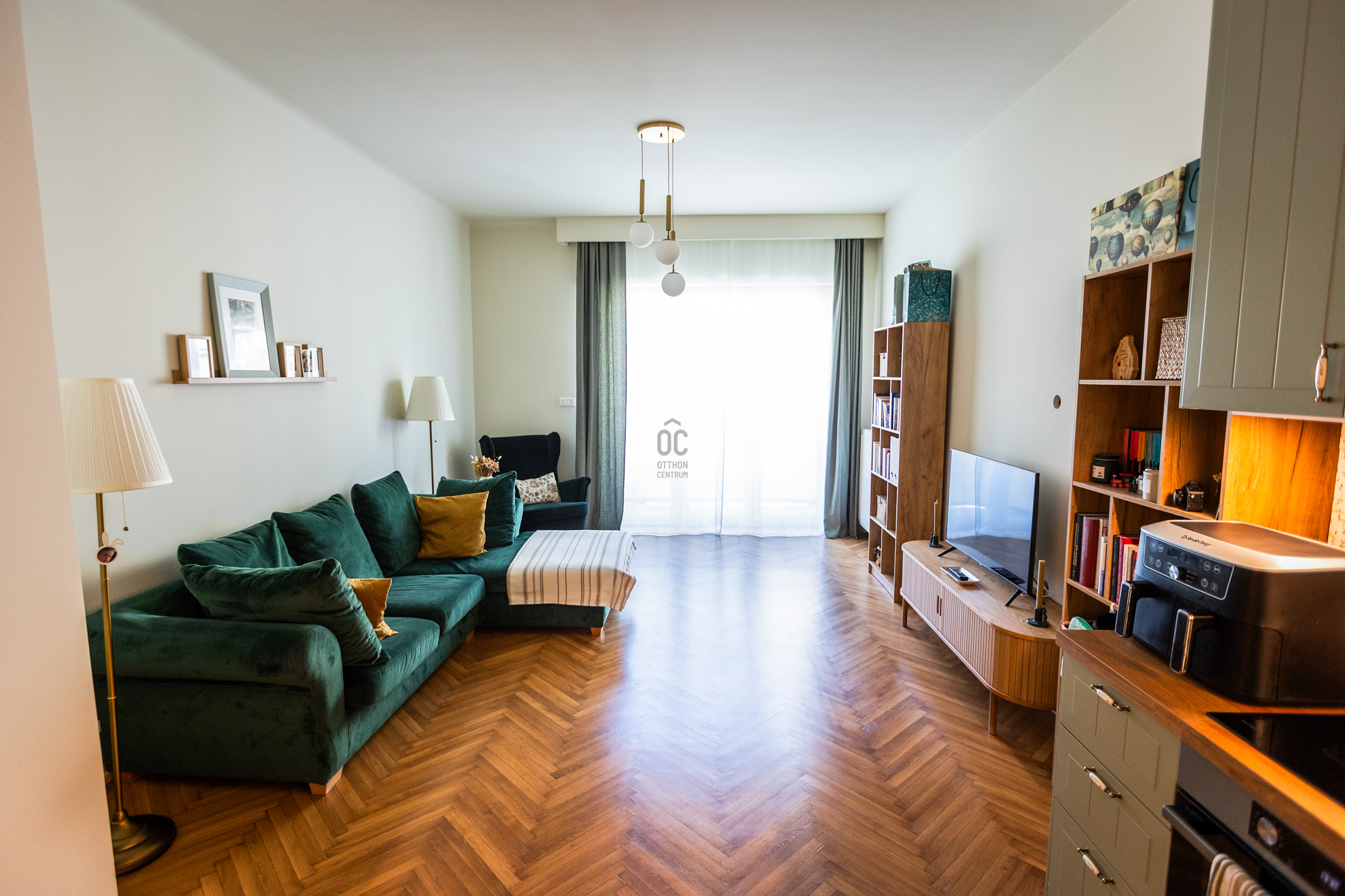 Gallery zoom image