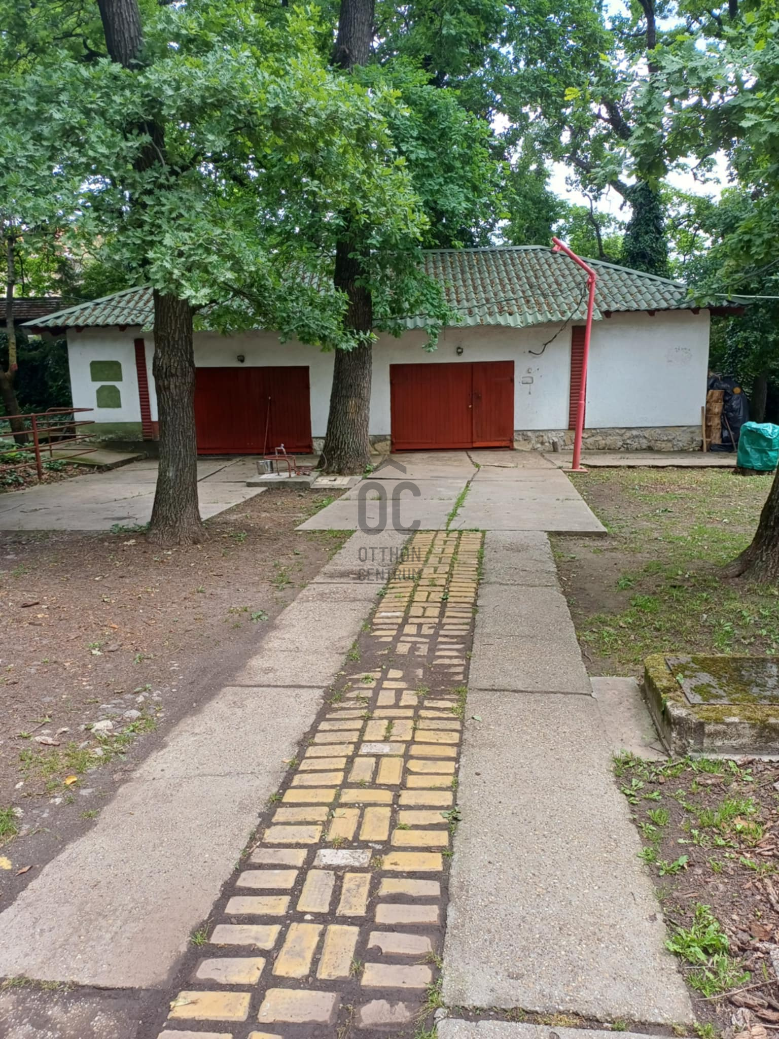 Gallery zoom image