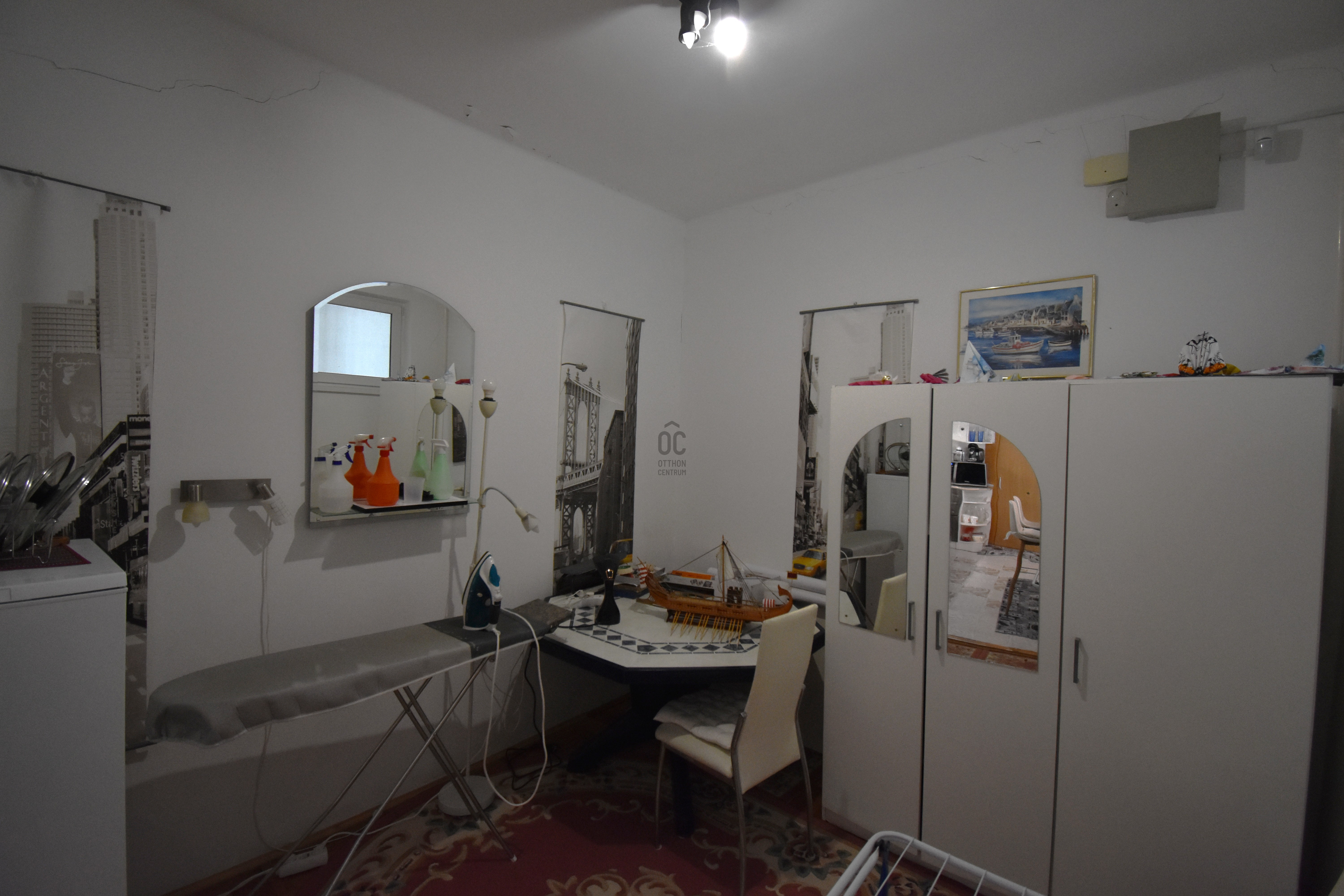 Gallery zoom image