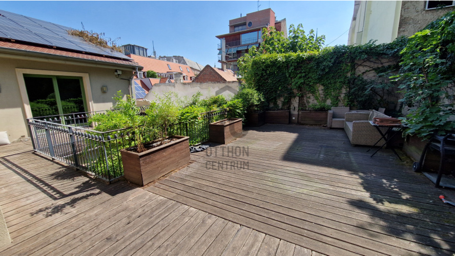 6 bed · 205m² · Családi ház · 450.000.000 Ft