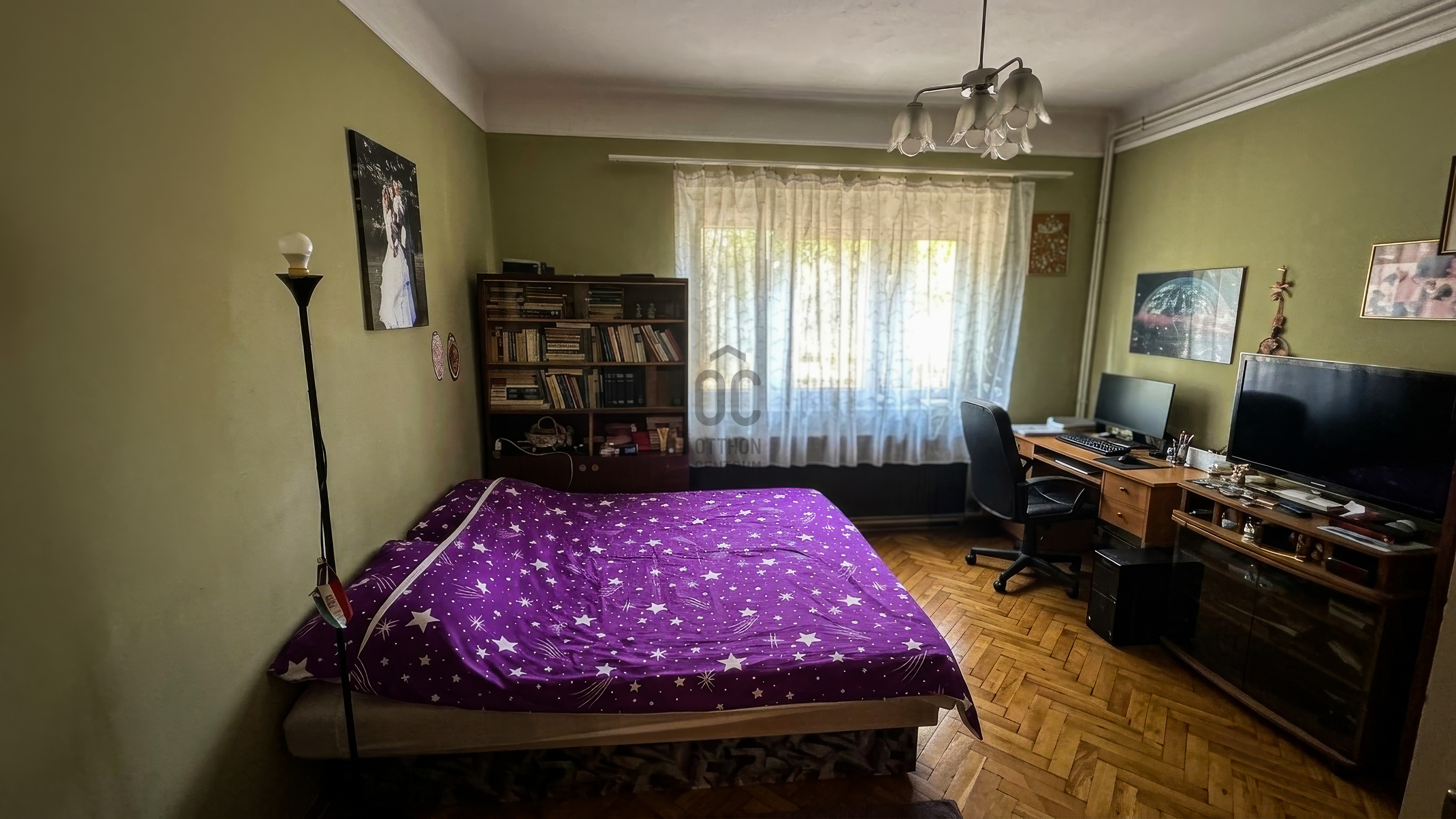 Gallery zoom image