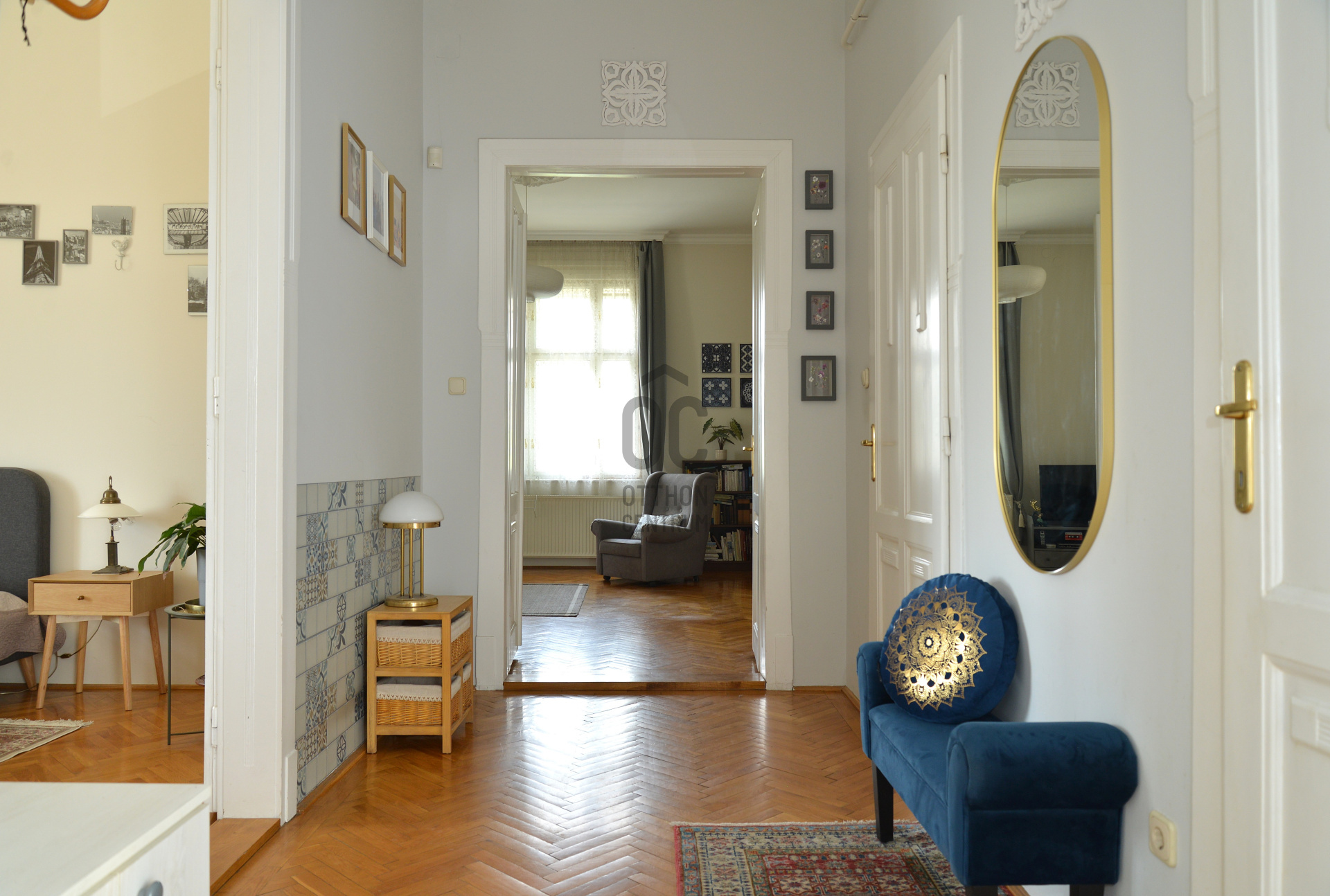 Gallery zoom image