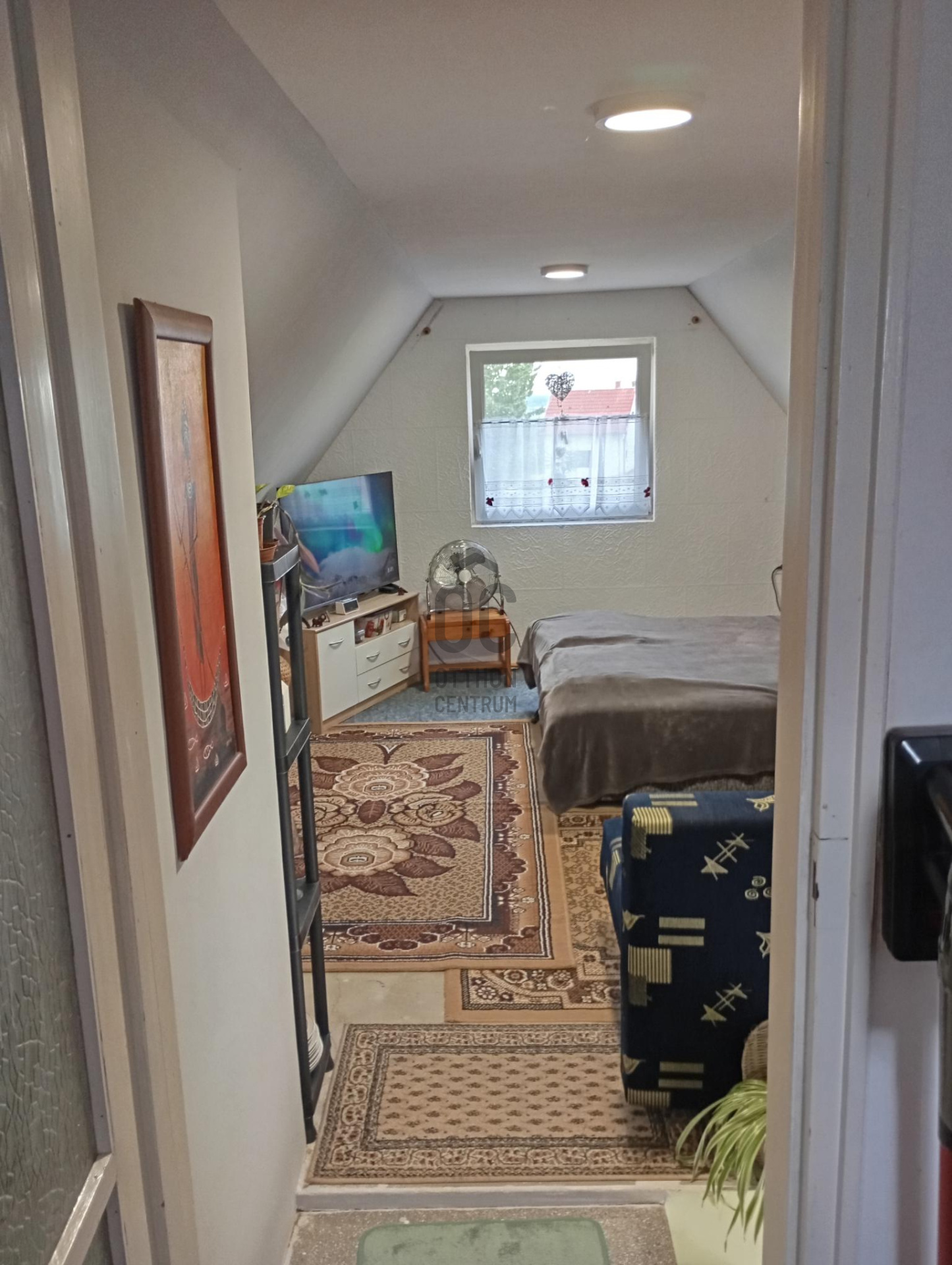 Gallery zoom image