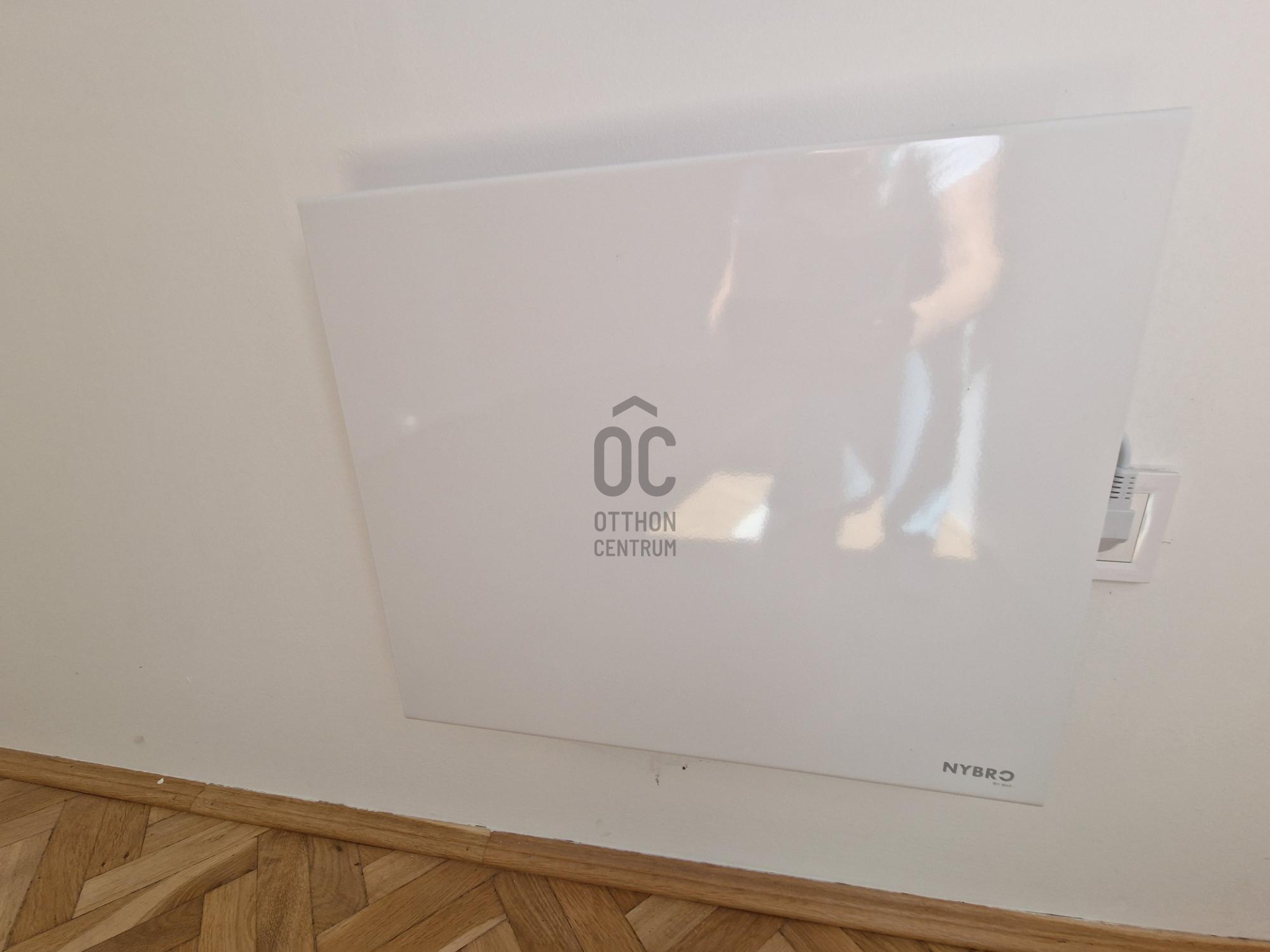Gallery zoom image