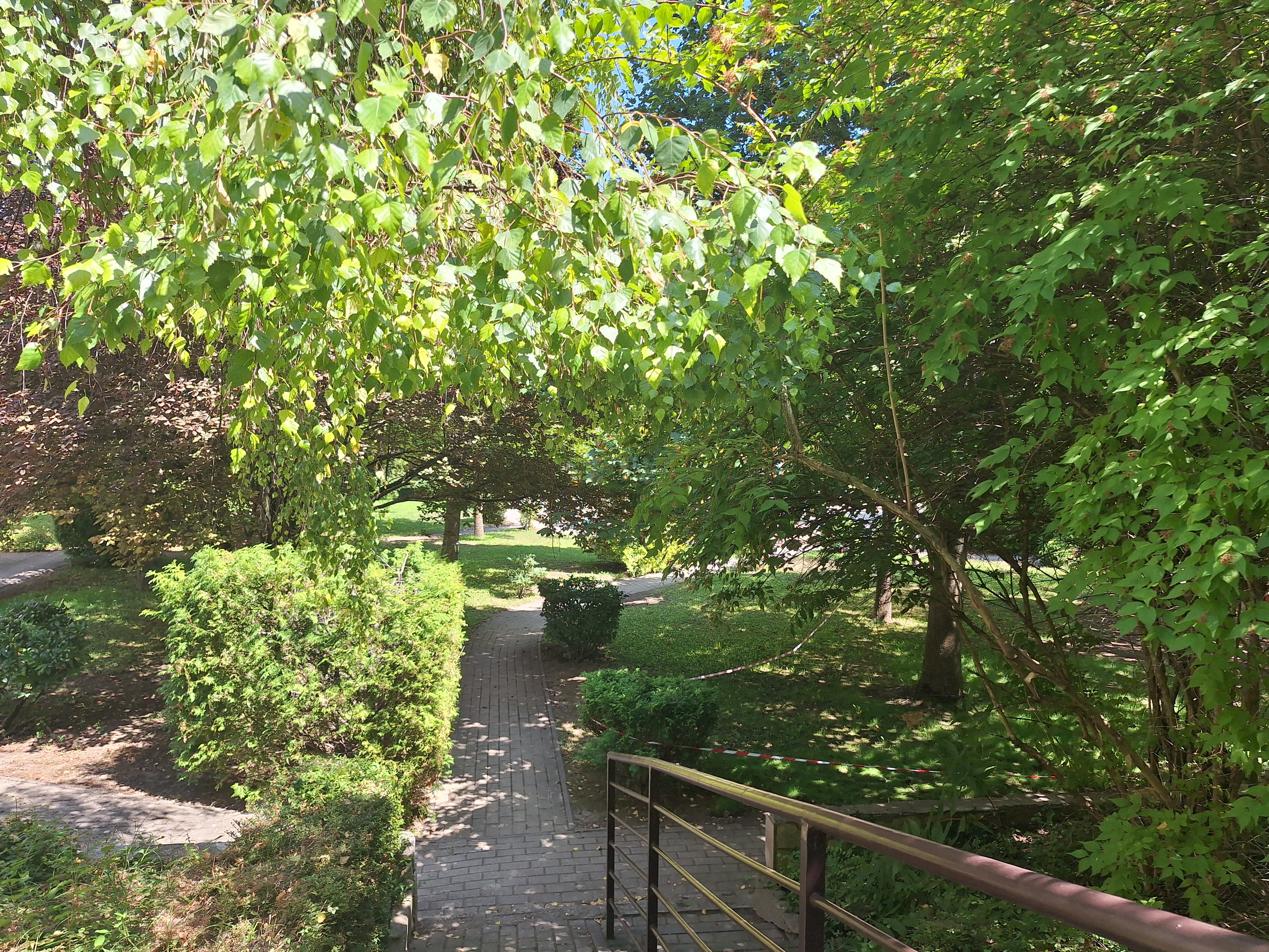 Gallery zoom image