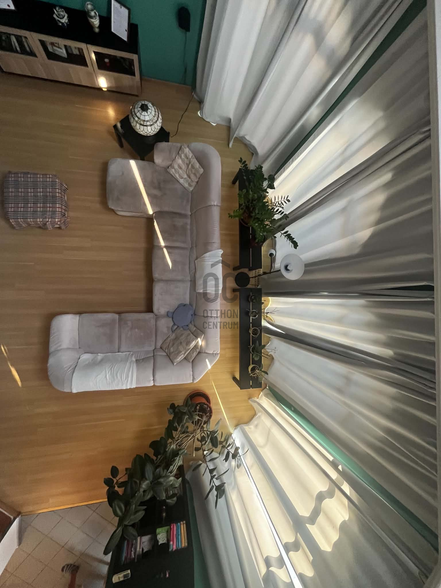 Gallery zoom image