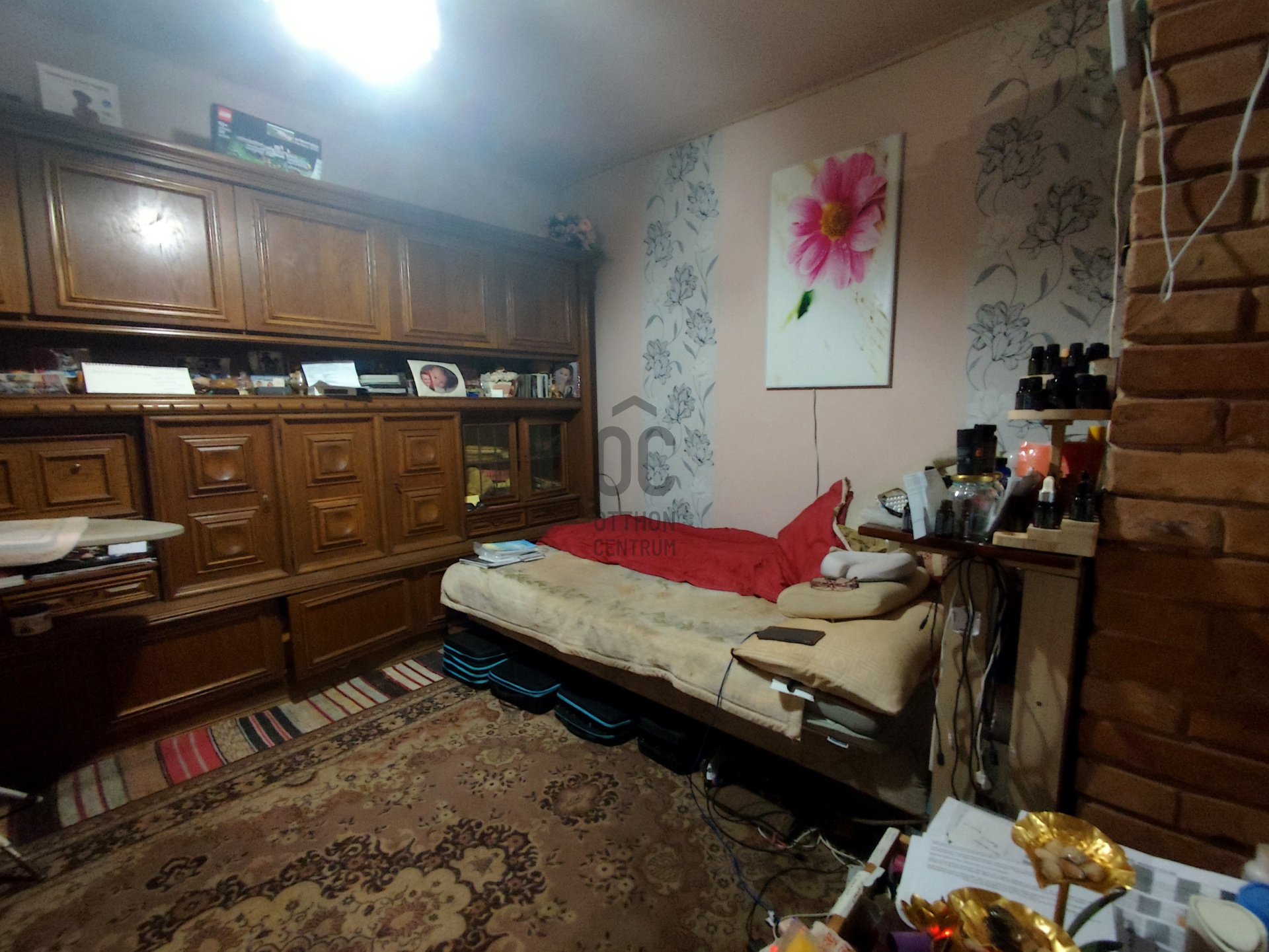 Gallery zoom image