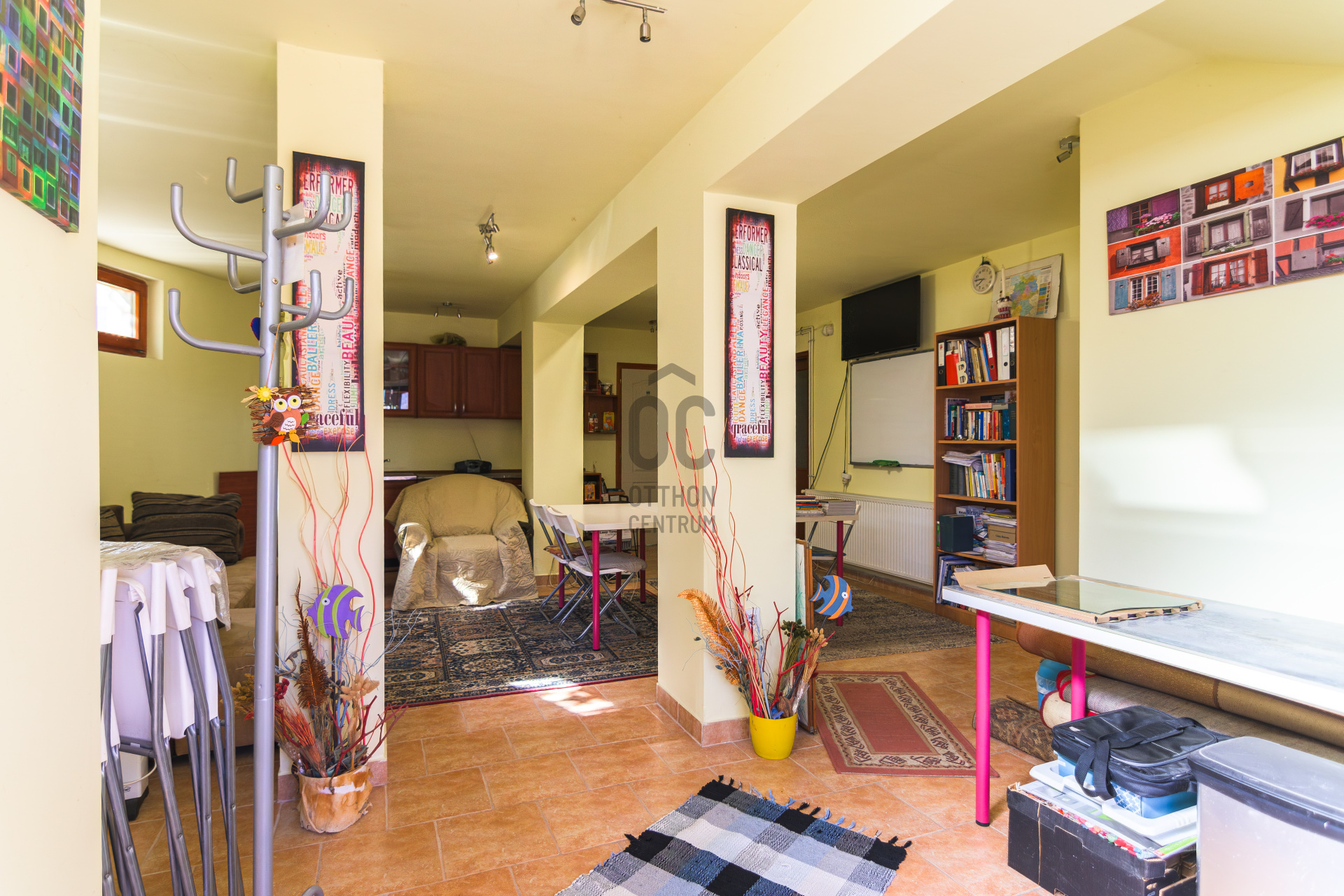 Gallery zoom image