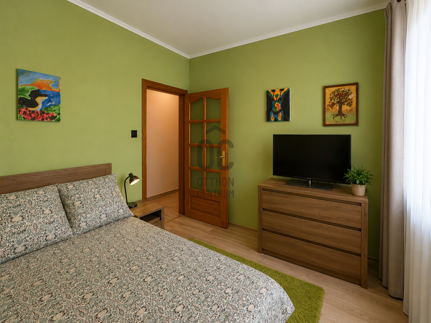 Gallery zoom image