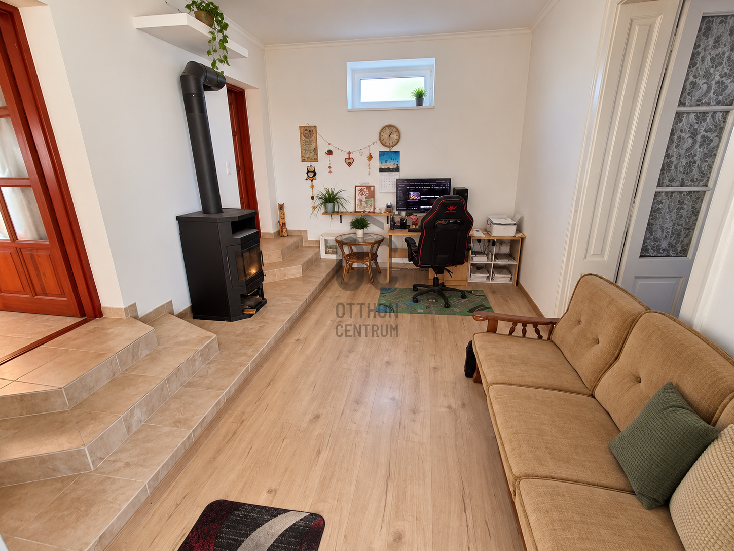 Gallery zoom image
