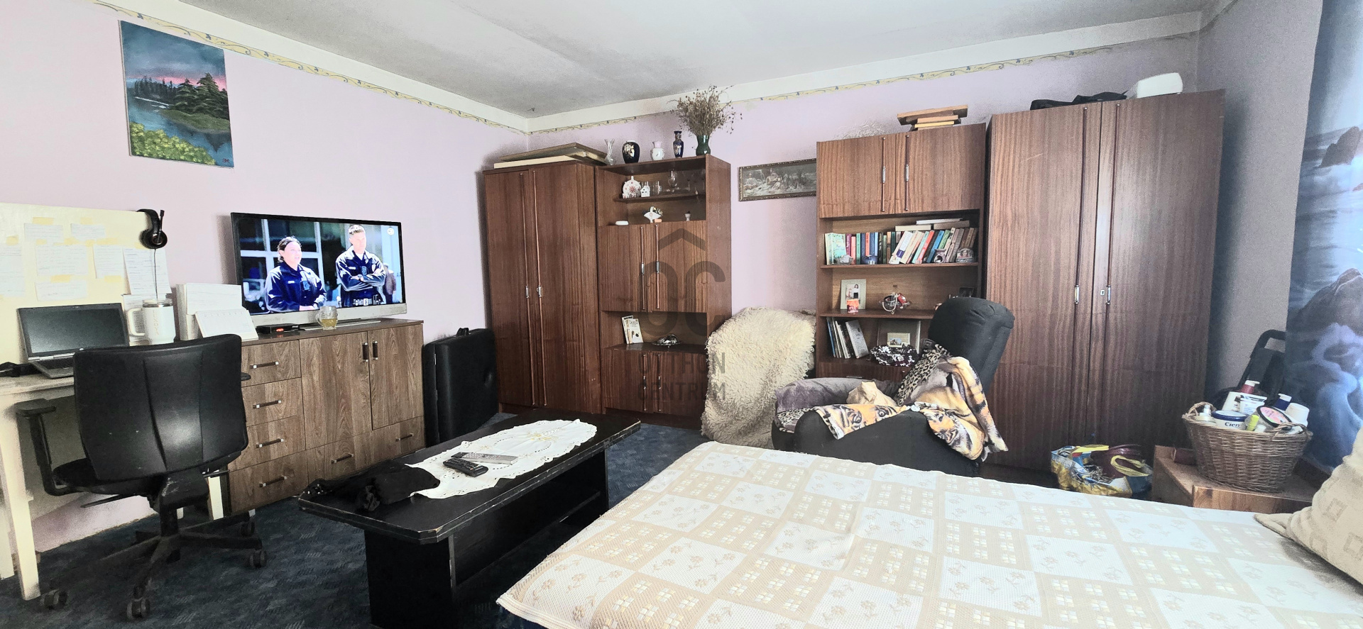 Gallery zoom image