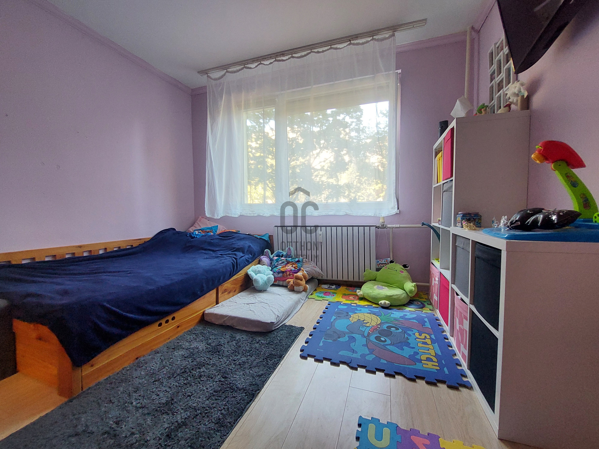 Gallery zoom image