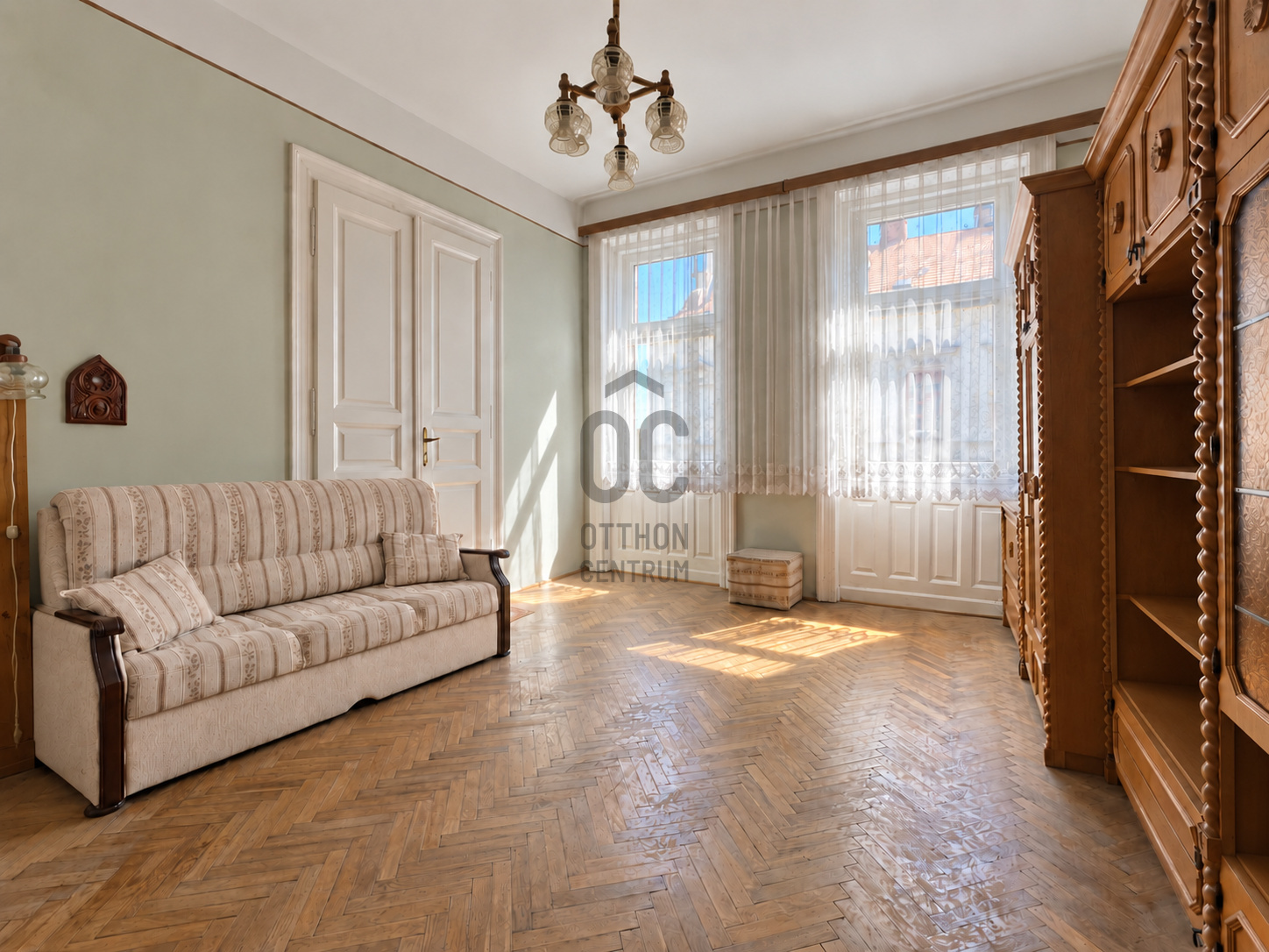 Gallery zoom image