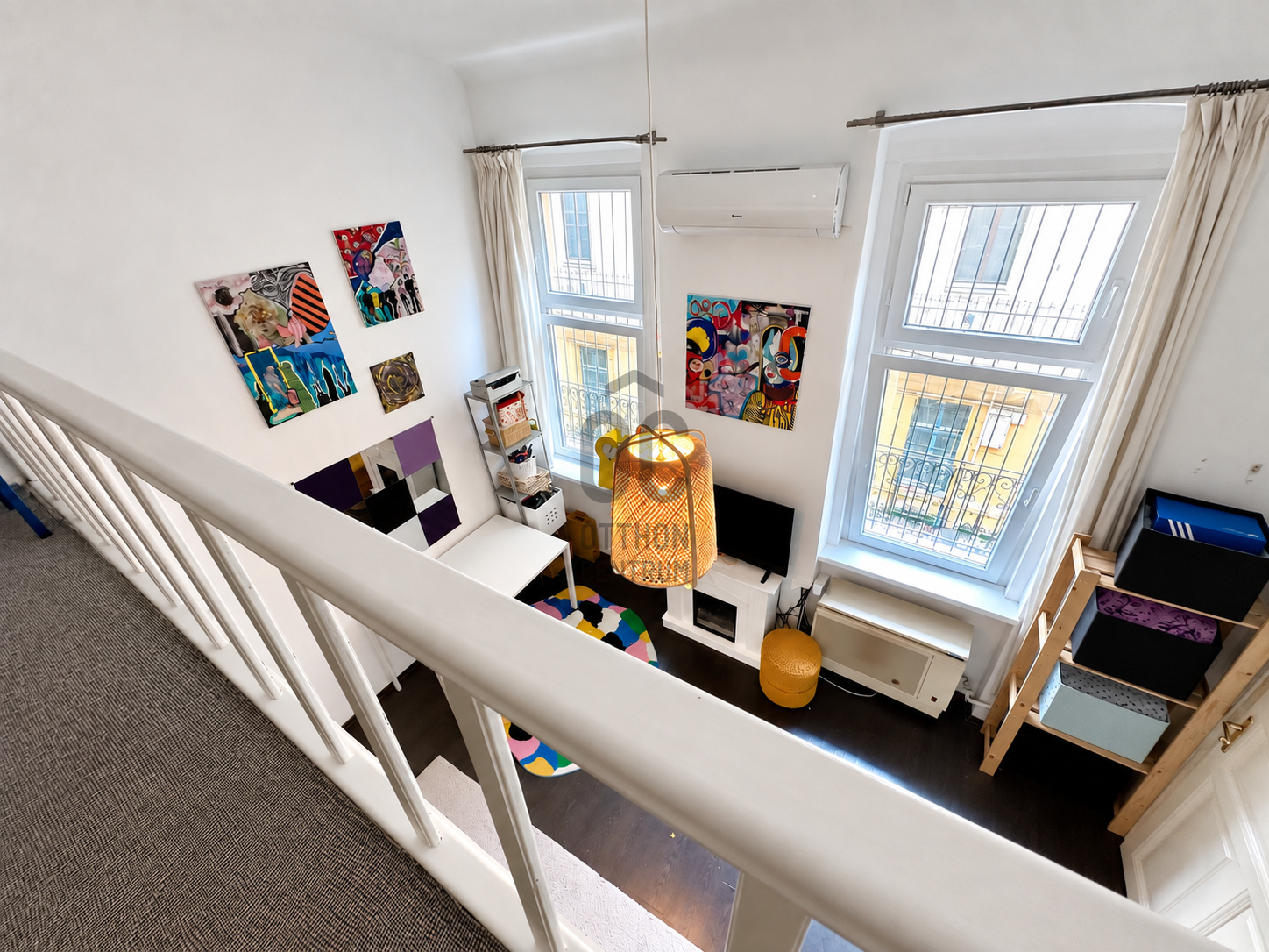 Gallery zoom image
