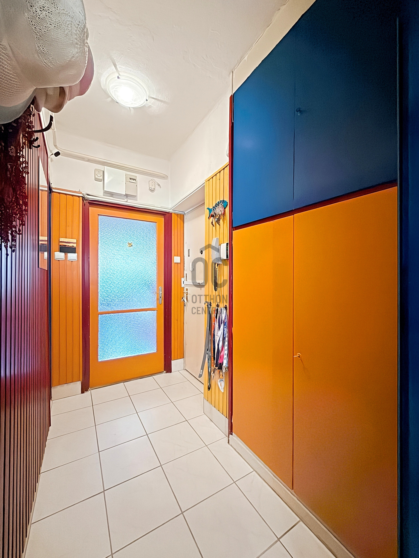 Gallery zoom image