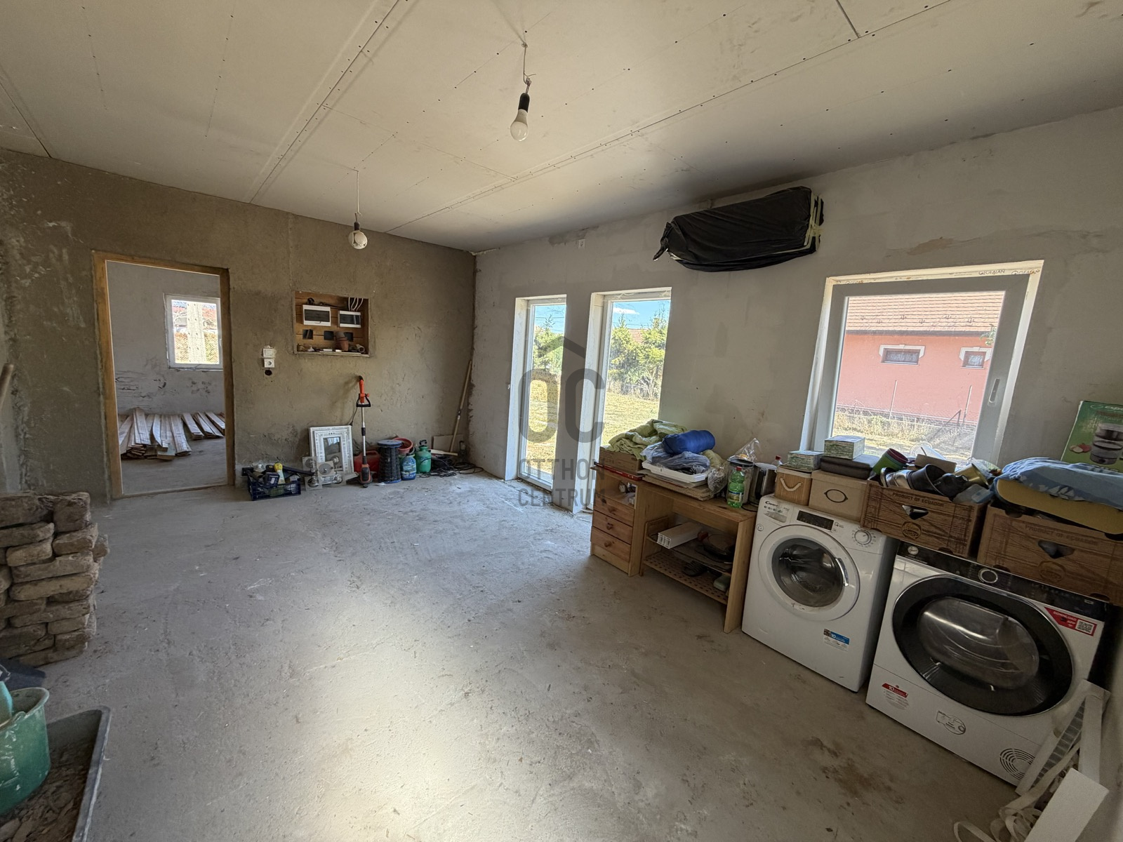 Gallery zoom image