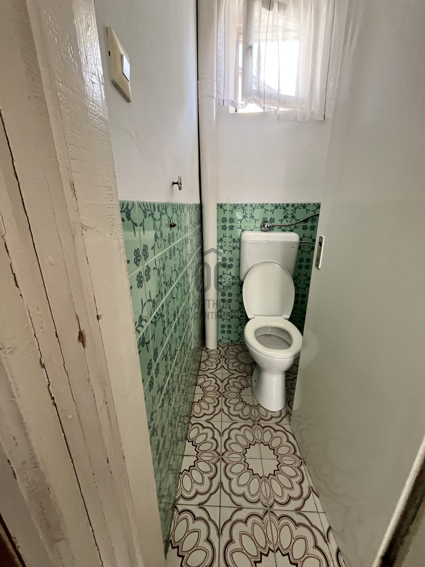 Gallery zoom image