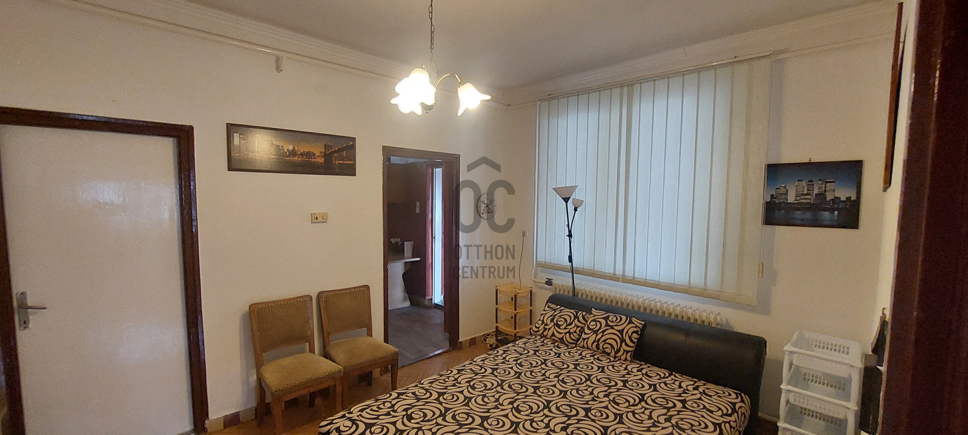 Gallery zoom image