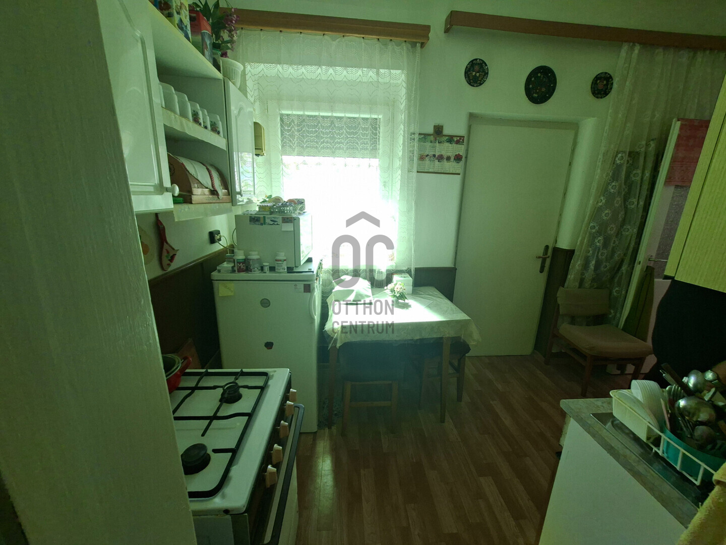 Gallery zoom image