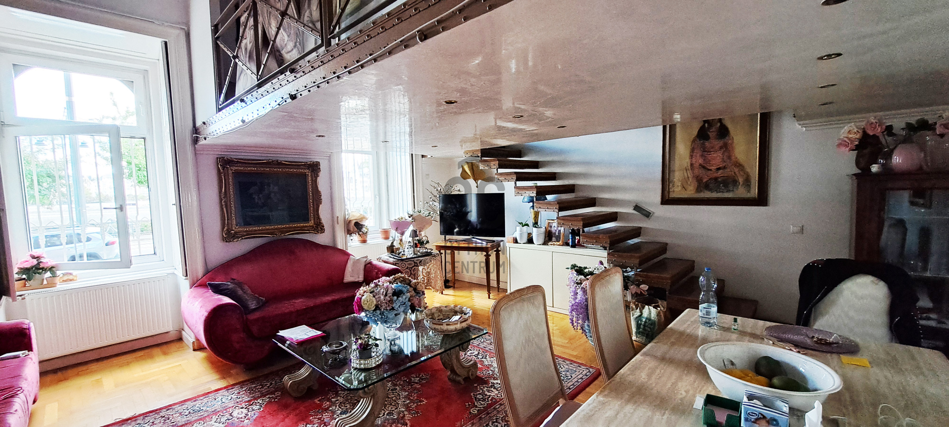 Gallery zoom image