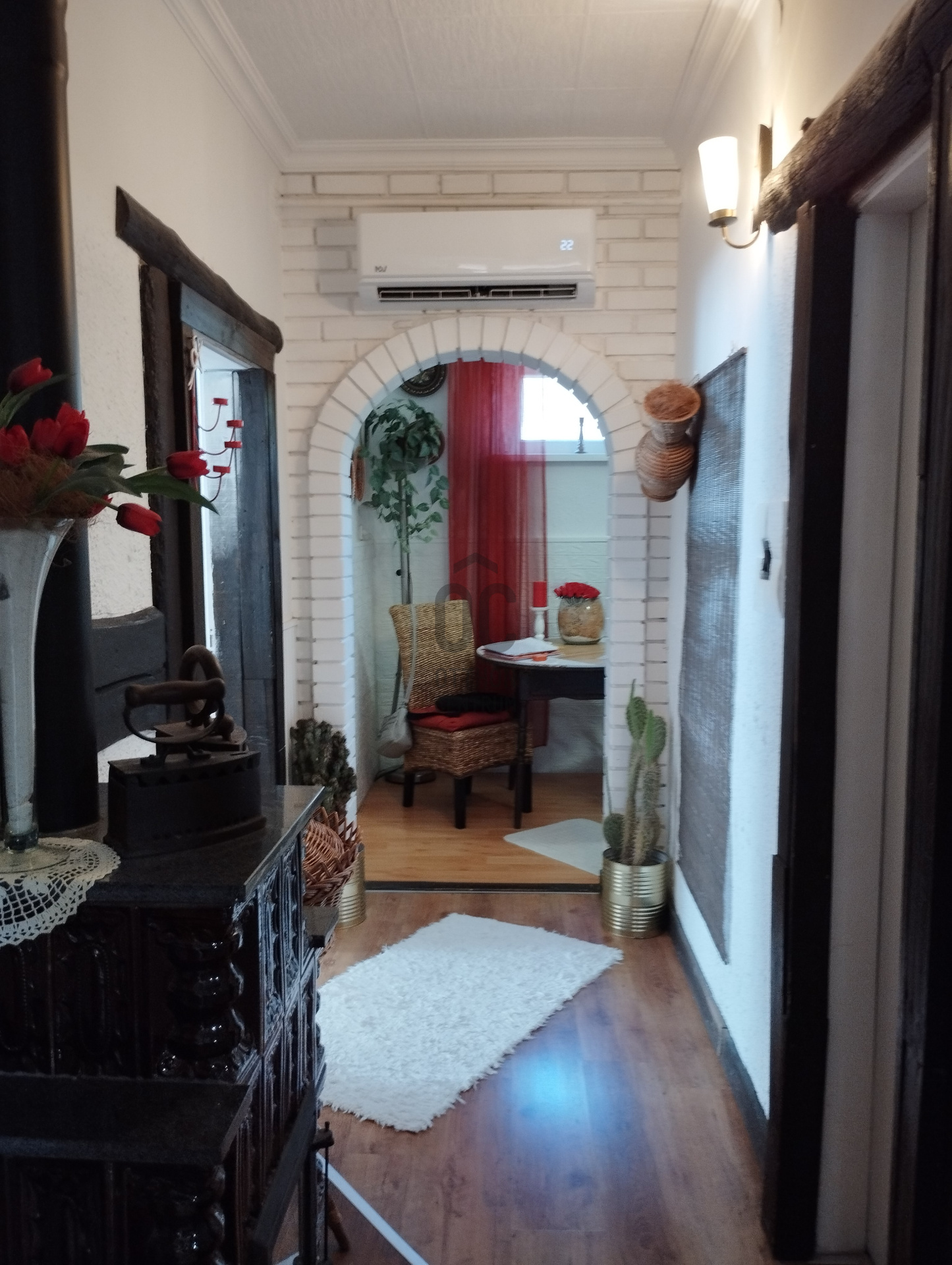 Gallery zoom image