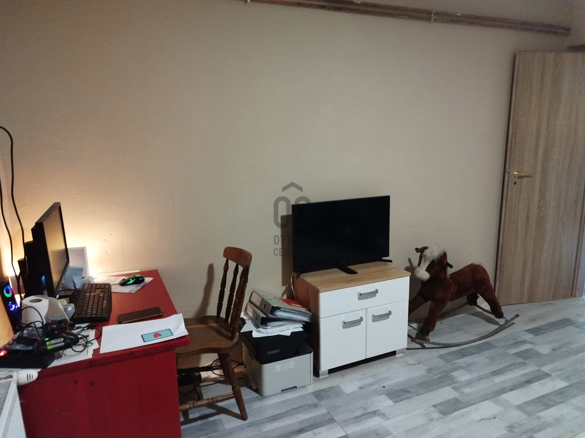 Gallery zoom image