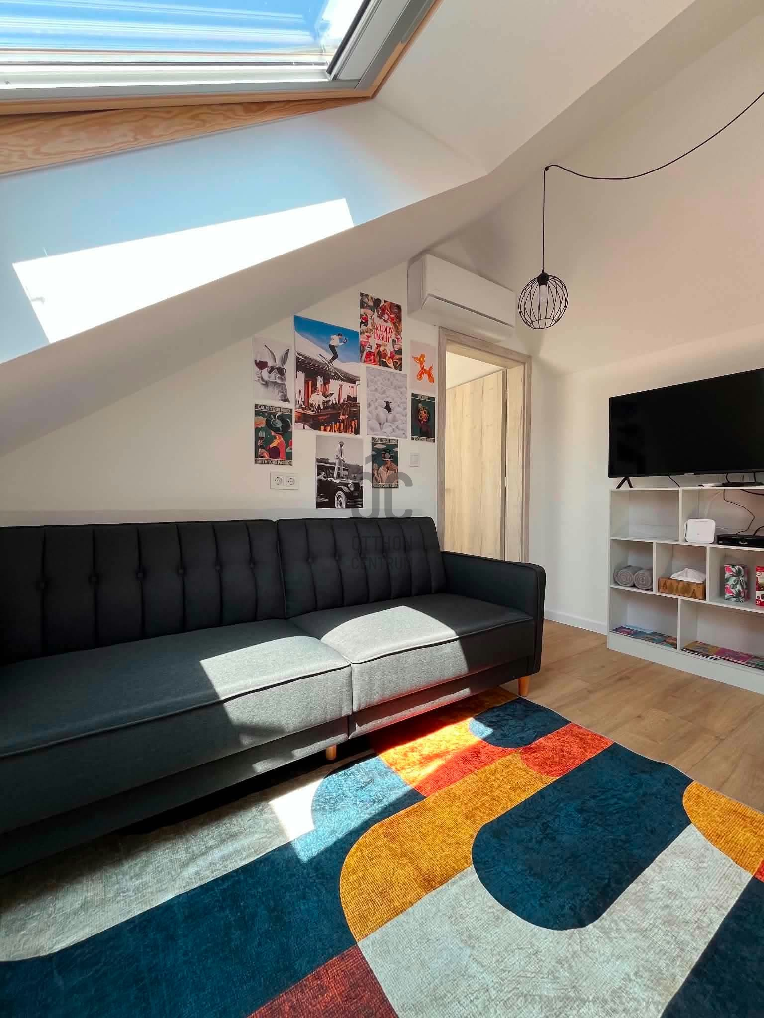 Gallery zoom image