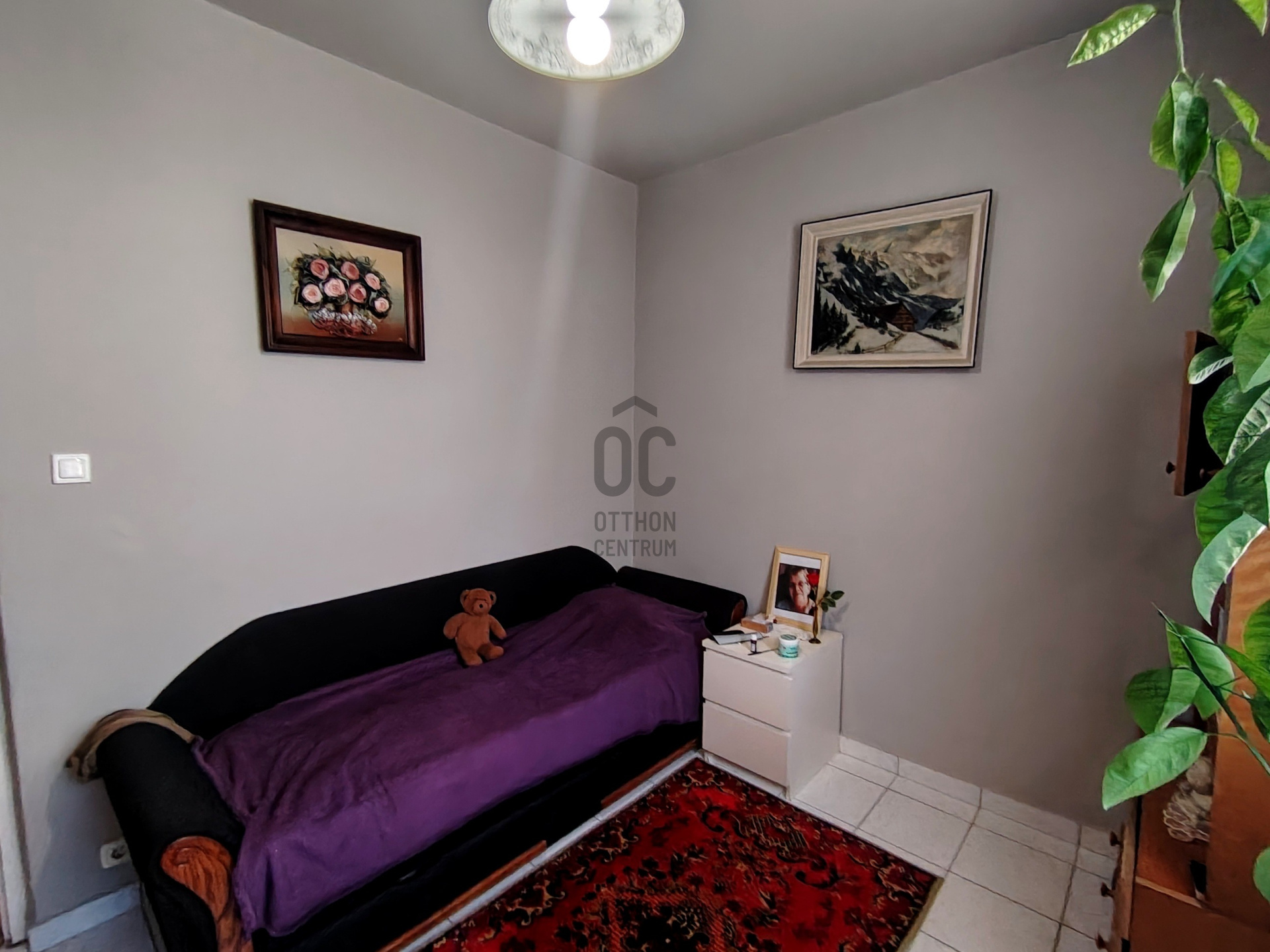 Gallery zoom image