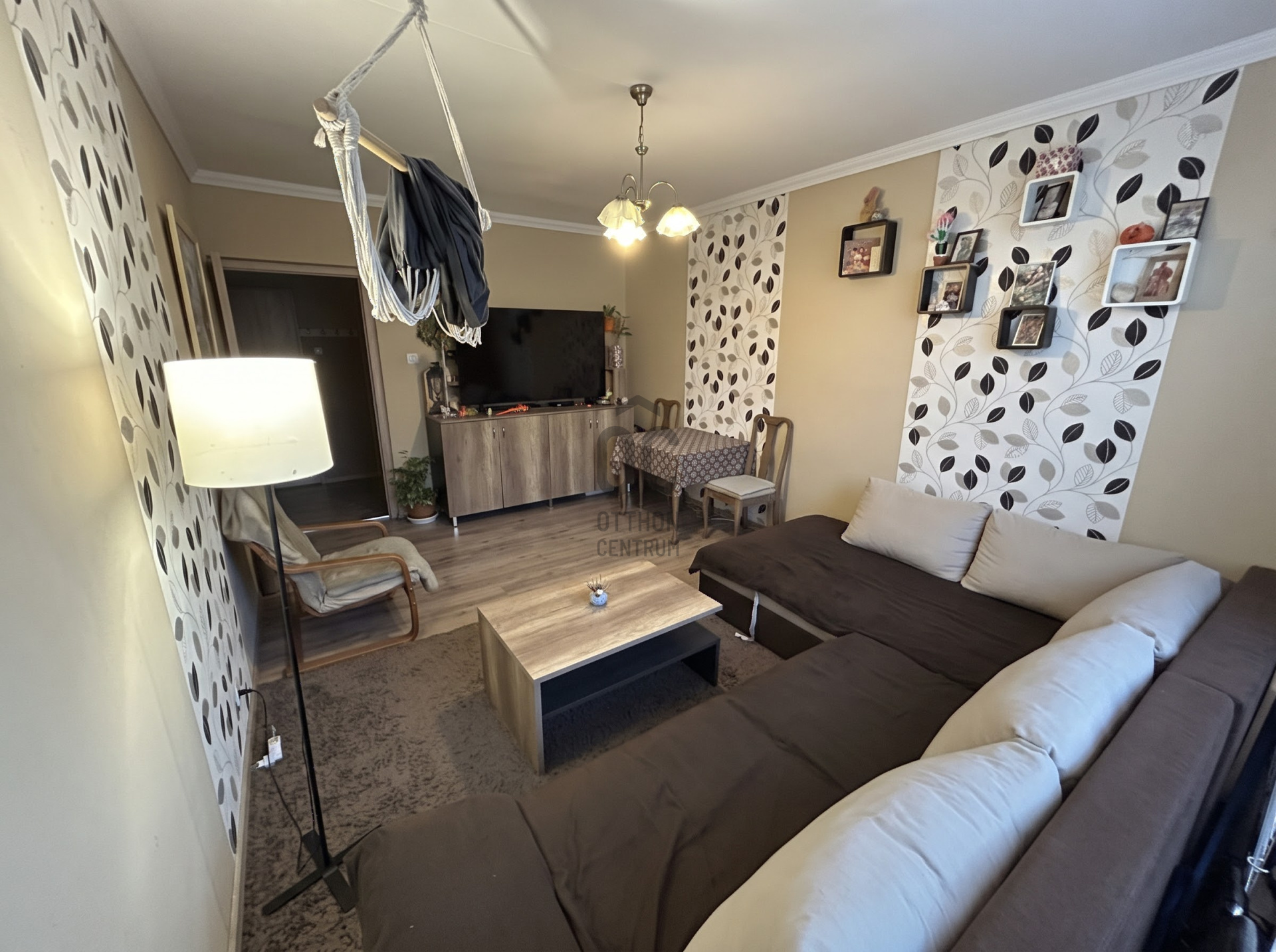 Gallery zoom image